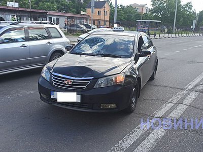 В Николаеве такси сбило пешехода: пострадавший госпитализирован