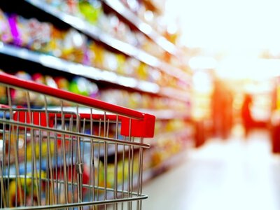 «Удар по «сакральности». Продуктовый ажиотаж в Крыму: что известно?