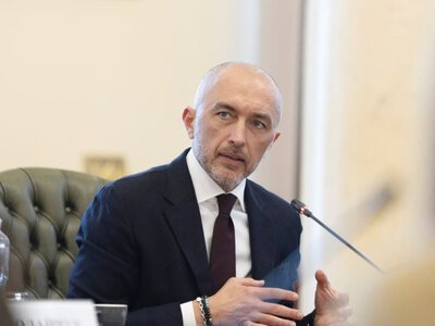 Украина настаивает на расследовании захвата инкассаторов и ценностей Ощадбанка в Венгрии