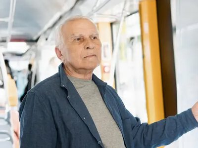 Бесплатно ездить по пенсионному пенсионеры больше не смогут: что изменится