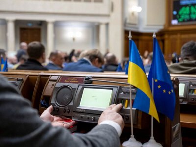  Рада одобрила закон о «налоге на OLX», а в ЕС представили новые санкции против россии. Главное за день 