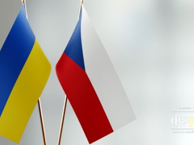 Президент Чехии Петер Павел провел встречу с командиром украинского батальона RUGBY TEAM