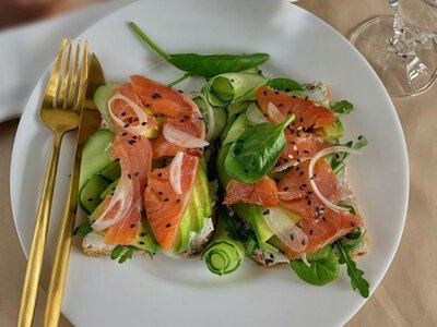 Какие продукты есть каждый день, чтобы кожа была чистой и увлажненной