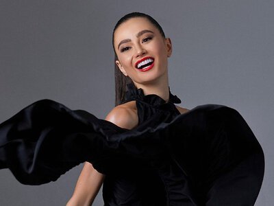 Голливудская актриса родом из Украины вышла замуж: первые кадры со свадьбы