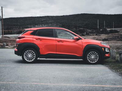 Hyundai Kona отримає нове покоління з гібридними моторами