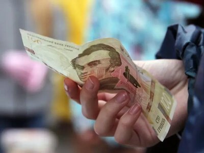 Вместо 11 тысяч – 4500 гривен на человека: почему экономисты уже критикуют реформу соцвыплат