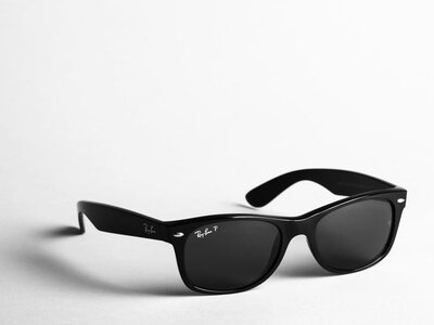 Владельцы Ray-Ban Meta массово выключают индикатор записи: почему это вызвало тревогу