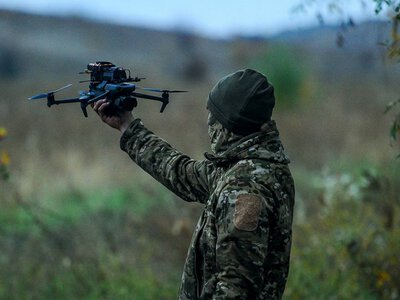 Тендеры на FPV-дроны и снижение цен: все оборонные закупки переведут в цифровой формат