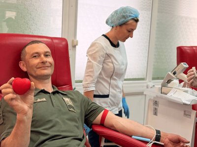 Пограничники установили рекорд Украины по донорству крови