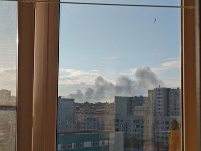 Дроны атаковали Самарскую область РФ: в Тольятти горит крупный химический завод (видео)