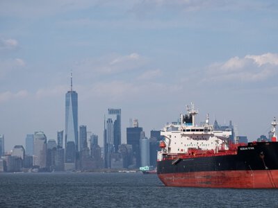 Reuters: после перекрытия Ормузского пролива США стали крупнейшим экспортером нефти