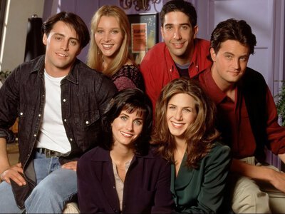 Как за 31 год изменились звезды легендарного сериала Друзья: фотосравнение тогда и сейчас