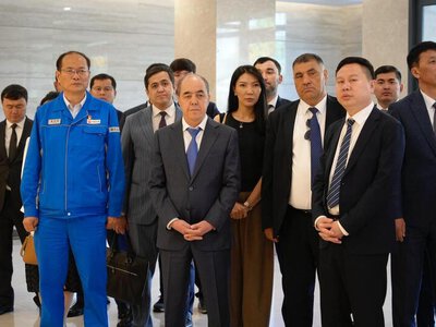 ОБЛАСТНАЯ ДЕЛЕГАЦИЯ ОЗНАКОМИЛАСЬ С ПЕРЕДОВЫМ ОПЫТОМ НЕФТЕХИМИЧЕСКОГО ПРОИЗВОДСТВА