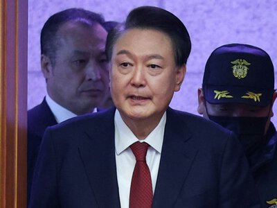 Суд в Сеуле приговорил экс-президента Южной Кореи еще к 30 годам тюрьмы