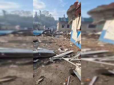 Россия нанесла удар 12 УАБами по рынку в Днепропетровской области: много пострадавших (видео)