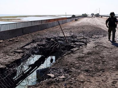 Движение перекрыто: Сальдо заявил о новом повреждении мостов возле Чонгара
