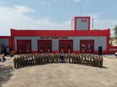 Глава МЧС вручил новую технику спасателям и ознакомился с обновлённой пожарной частью в Кызылорде