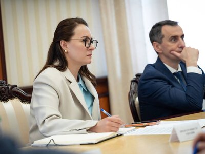 Кабмин ликвидировал Гослекслужбу и создал единый мегарегулятор