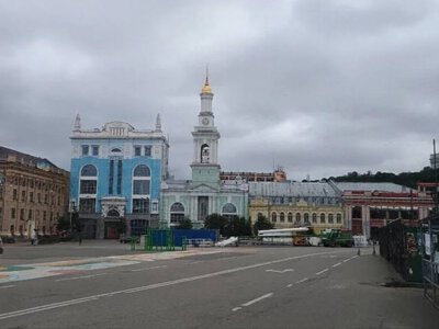 В сети делятся кадрами без колеса обозрения на Подоле в Киеве