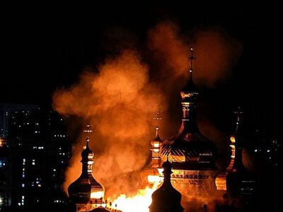 Під час масованого обстрілу Києва рф атакувала Києво-Печерську лавру (фото)
