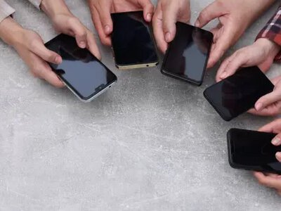 Россияне заводят второй телефон и массово устанавливают VPN