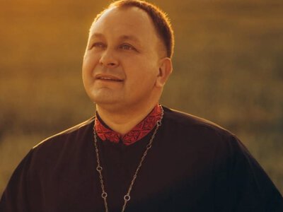 Лучше лепите голубцы: священник Филюк эмоционально отреагировал на рассказ об OnlyFans (Видео)