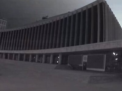 Дворец «Украина» был поврежден в результате ночной атаки на Киев (видео)