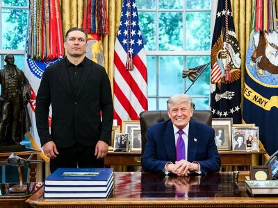 Усик раскрыл подробности знакомства с Дональдом Трампом в Белом доме