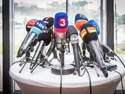 Доверие к новостям упало до самого низкого уровня за десятилетие - исследование