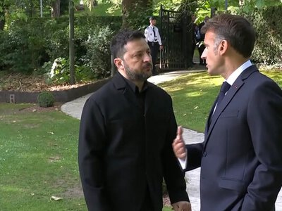 Зеленский прибыл на саммит G7 — его встретил Макрон