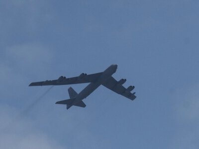 Над Калифорнией разбился бомбардировщик США B-52, погибли 8 человек