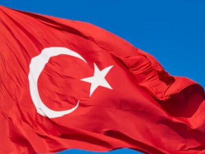 Турция продолжает предлагать себя в качестве посредника между Украиной и Россией