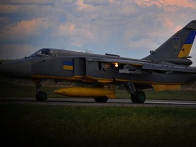 В Хмельницкой области произошла авиакатастрофа фронтового бомбардировщика Су-24М: погибли два пилота