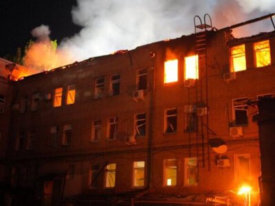 В результате ночной атаки дронов на Запорожье один человек погиб, семеро получили ранения: зафиксированы разрушения