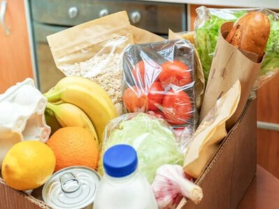 Украинцам раздают бесплатные продуктовые наборы: как получить