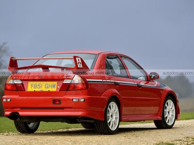 Повернення Lancer веде Mitsubishi до Nissan Sentra