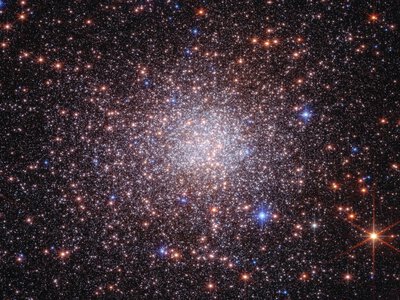James Webb и Hubble открыли новый класс космических тел