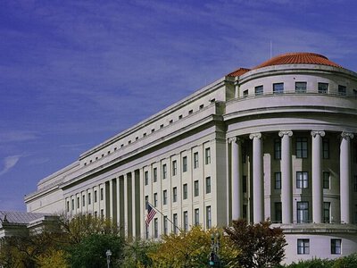 Регулятор США подал в суд на одну из крупнейших украинских ИТ-компаний: в чем обвиняют