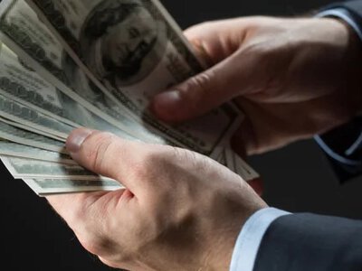 Курс валют на 18 июня 2026: сколько стоит доллар, евро и злотый?