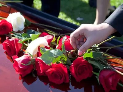 Ритуальные услуги в Польше: как получить помощь в погребении умершего или перевозке его тела