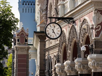 НБУ снова сохранил учетную ставку на уровне 15% и готов к ее повышению
