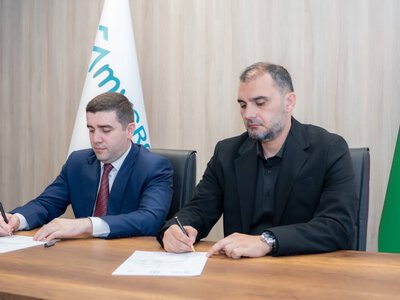 Komandanı təhvil aldı, daha bir məşqçini yanına gətirdi
