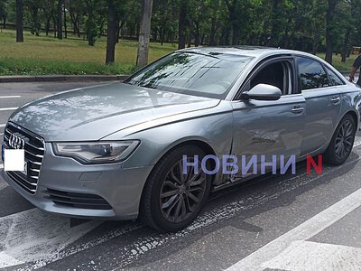  Audi и BMW столкнулись на проспекте в Николаеве