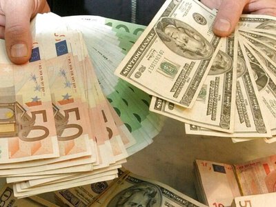  НБУ установил курс валют на 19 июня: сколько будут стоить доллар и евро 