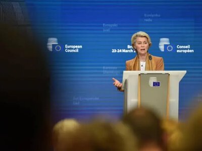 Украина заслуживает открытия переговорных кластеров, летом ЕС может открыть новые – фон дер Ляйен