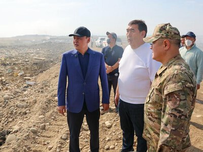 Ербол Карашукеев ознакомился с ситуацией на мусорном полигоне Тараза