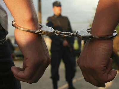 Украинцев будут принудительно возвращать из-за границы: кого это касается