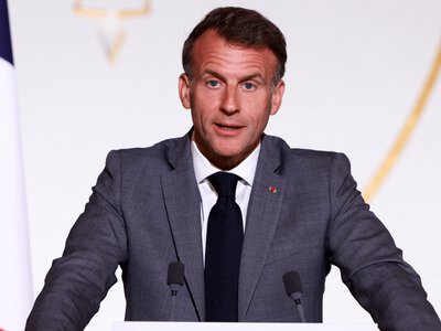 Макрон: Украина успешно оказывает сопротивление РФ, несмотря на прогнозы