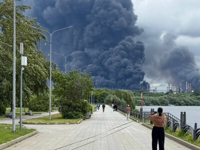  В Генштабе рассказали о последствиях вчерашнего удара по Московскому НПЗ 