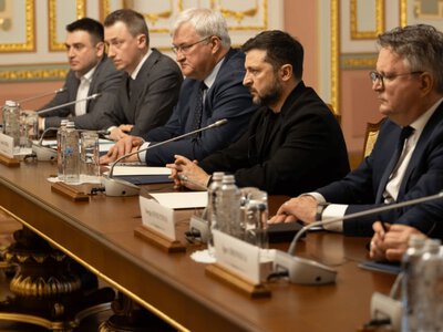 Украина будет реагировать: Зеленский предупредил Лукашенко